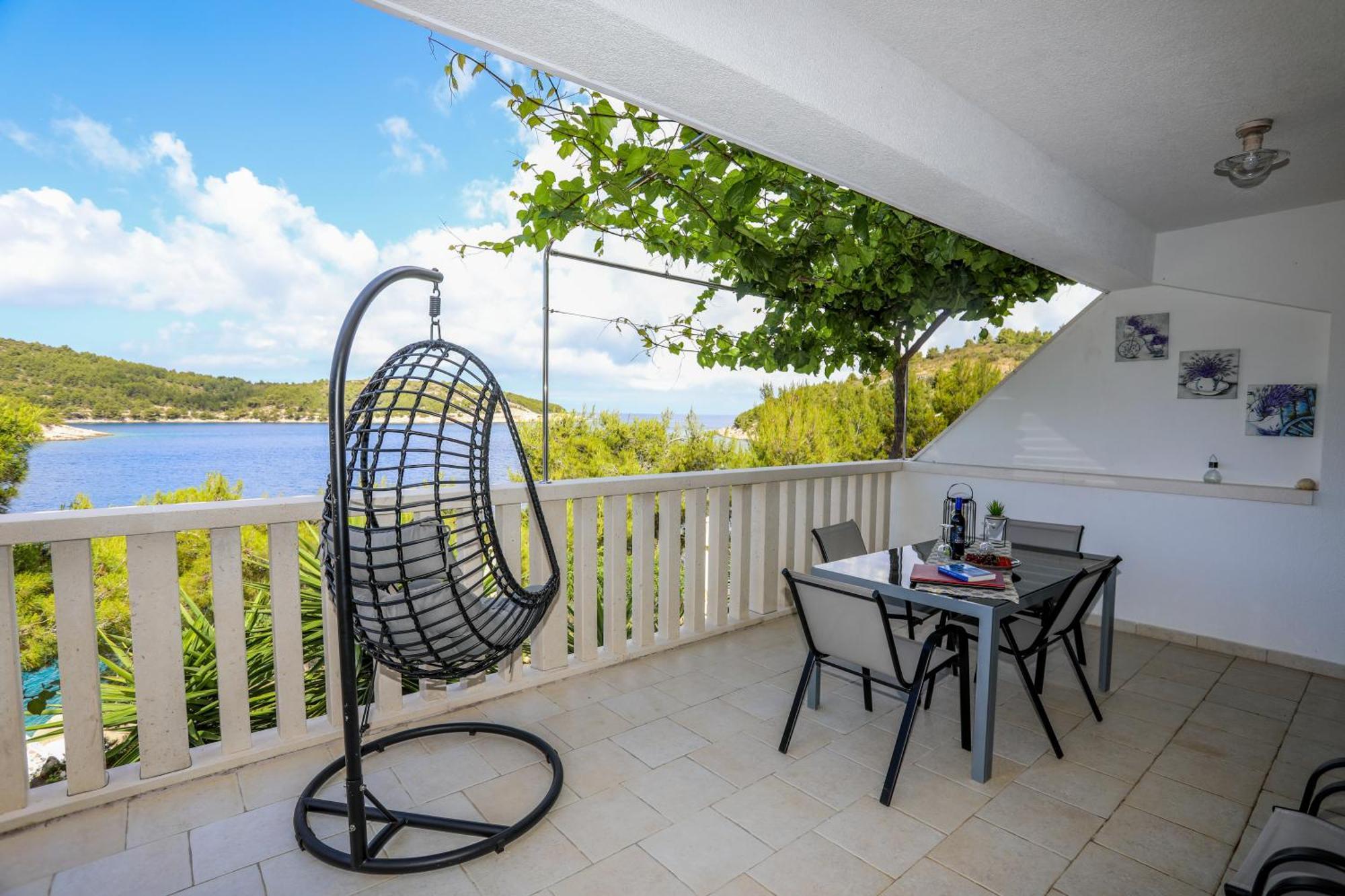 Island Breeze M - Zf Hvar
